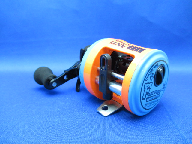 7palms Tackle Pro Shop / TOY-MACHINE Competition