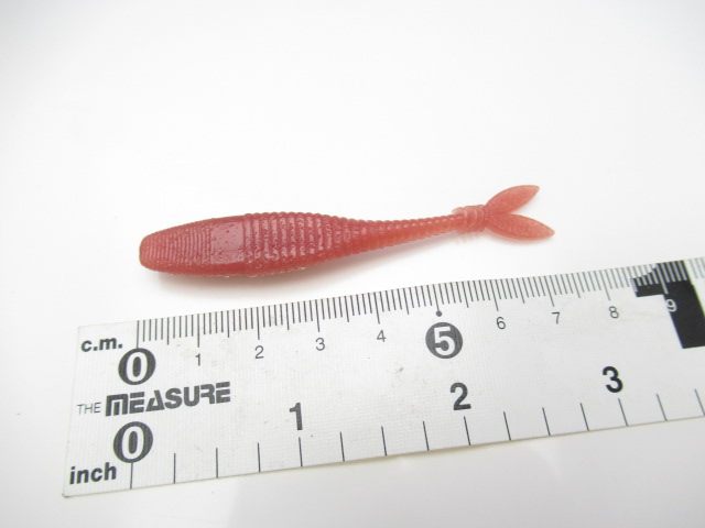 REALIS V Tail Shad 3”