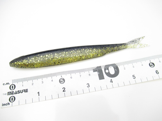 SCRAMBLE SHAD 6”