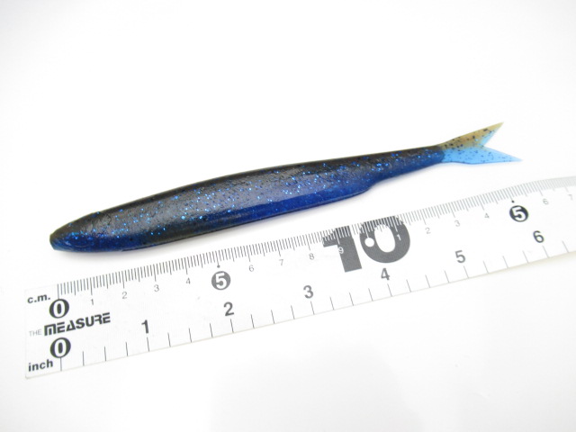 SCRAMBLE SHAD 6”