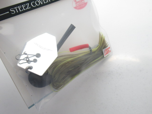 25 STEEZ COVER CHATTER3/8