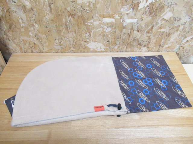 Hooded NeckWarmer Model2