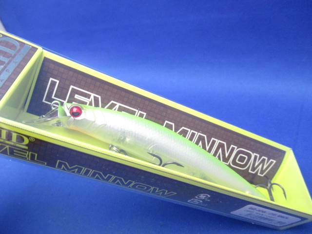 LEVEL MINNOW