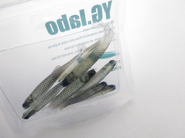 ウィッチシャッド 2.5”リアル